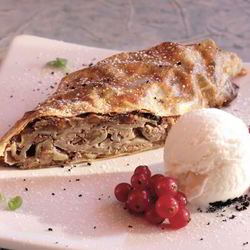 Рецепт Быстрого яблочного штруделя из лаваша