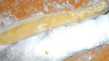 Рецепт чернично-сливочного штрудель