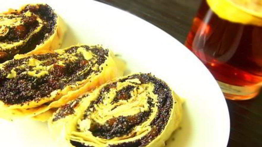 Рецепт ленивого штруделя с маком из лаваша