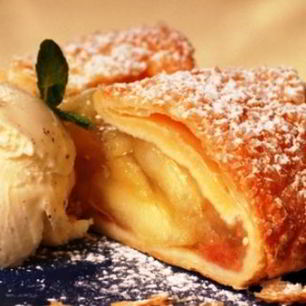 Рецепт Ленивого штруделя с яблоком и корицей