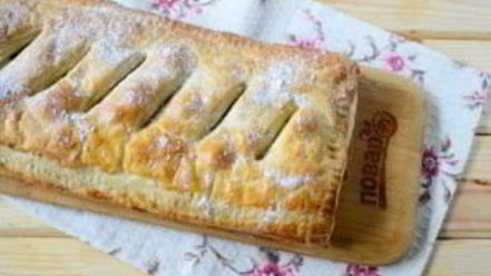 Рецепт самого простого яблочного штруделя