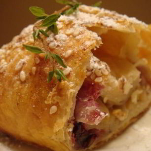 Рецепт Штруделя бананово-смородиновый