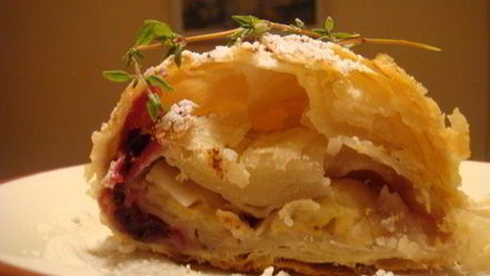 Рецепт штруделя бананово-смородиновый