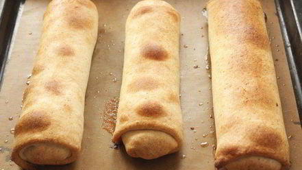 Рецепт штруделя из творожного теста с яблоками и клюквой