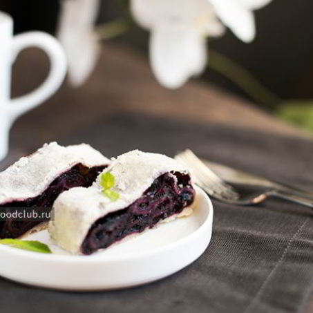 Рецепт Штруделя с черникой