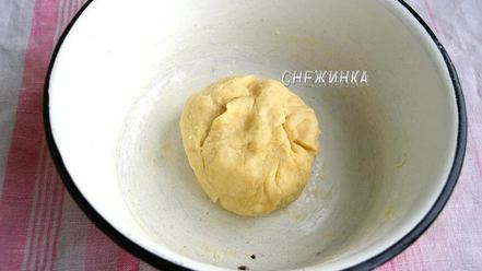 Рецепт штруделя с картофелем и грибами в сливочно-сырном соусе