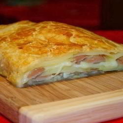 Рецепт Штруделя с картофелем и сосисками