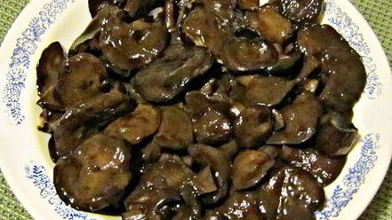 Рецепт штруделя с лесными грибами и сыром бри