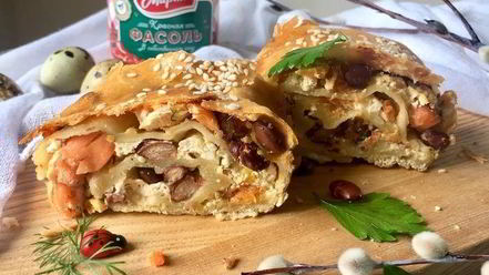 Рецепт штруделя с лососем, фасолью и рикоттой