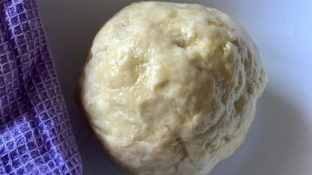 Рецепт штруделя с лососем, фасолью и рикоттой