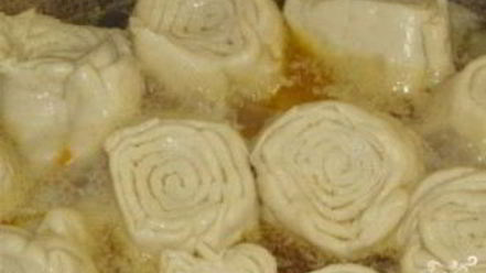 Рецепт штруделя с мясом и картошкой