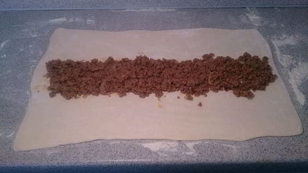 Рецепт штруделя с мясом