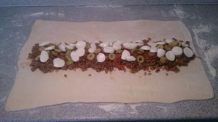 Рецепт штруделя с мясом