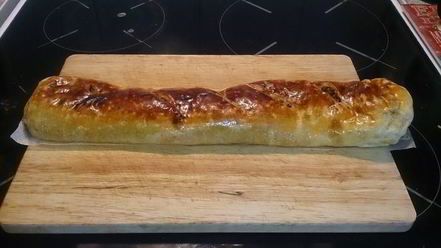 Рецепт штруделя с мясом