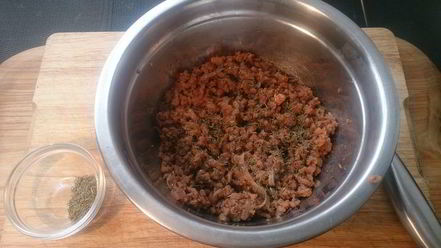 Рецепт штруделя с мясом