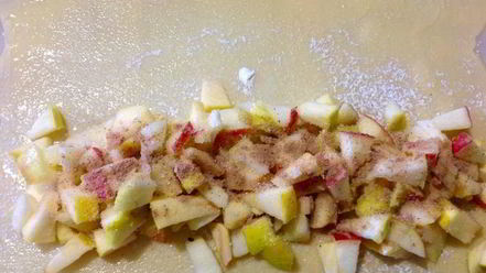 Рецепт штруделя с яблоками и вишней