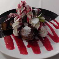 Рецепт Штруделя со взбитыми сливками и айвой