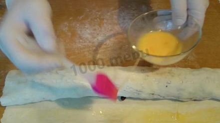 Рецепт штруделя яблочного классического из слоеного теста