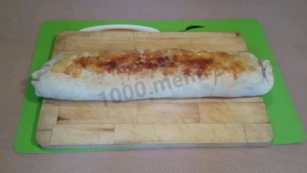 Рецепт штруделя яблочного классического из слоеного теста