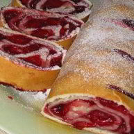 Рецепт Вишневого штруделя с ликером