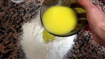 Рецепт яблочного штруделя с грецкими орехами