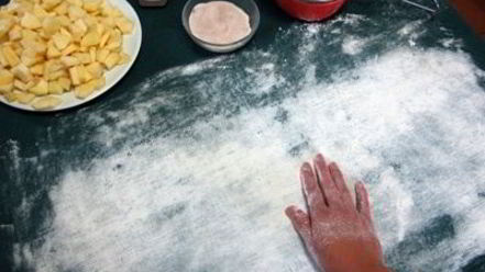 Рецепт яблочного штруделя с грецкими орехами