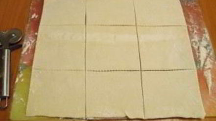 Рецепт слоек из слоеного бездрожжевого теста