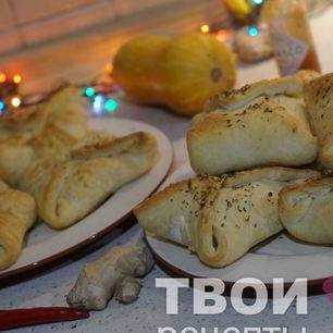 Рецепт Слоек с колбасками и сулугуни