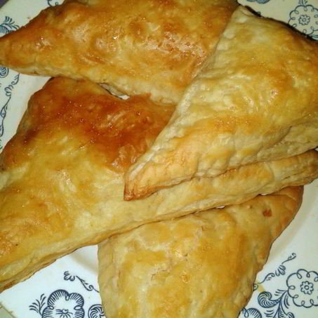 Рецепт Слоек с курицей и сыром