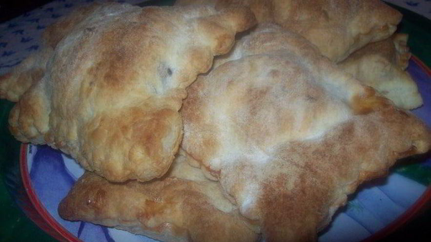 Рецепт слоек с курицей в сливочно-грибном соусе