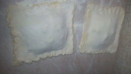 Рецепт слоек с курицей в сливочно-грибном соусе