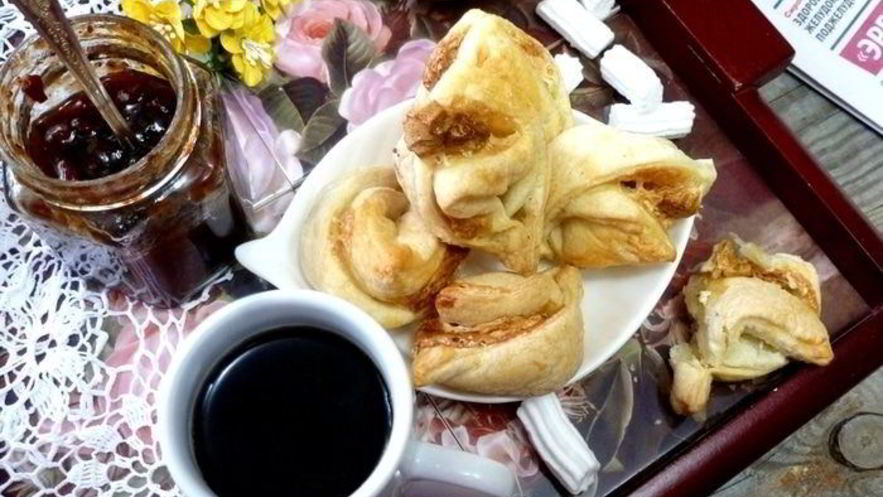 Рецепт слоек с маршмеллоу и орехами