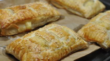 Рецепт Слоек с сулугуни