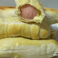 Слойки с сыром и сосисками