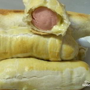 Рецепт Слоек с сыром и сосисками