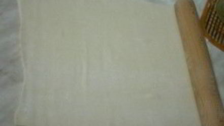 Рецепт слоек с сыром и сосисками