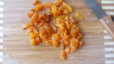 Рецепт слоек с творогом, курагой и орехами