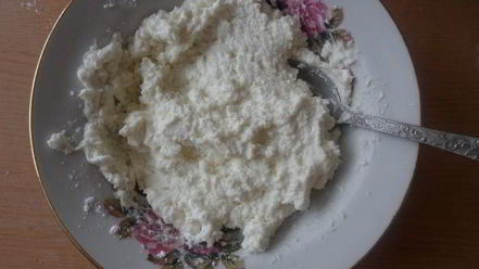 Рецепт слоек с творогом, курагой и орехами