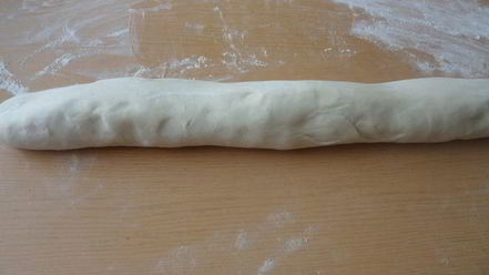 Рецепт слоек с творогом, курагой и орехами