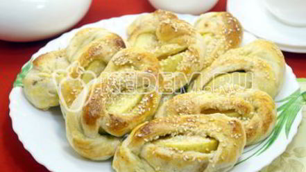 Рецепт слоек с яблоками