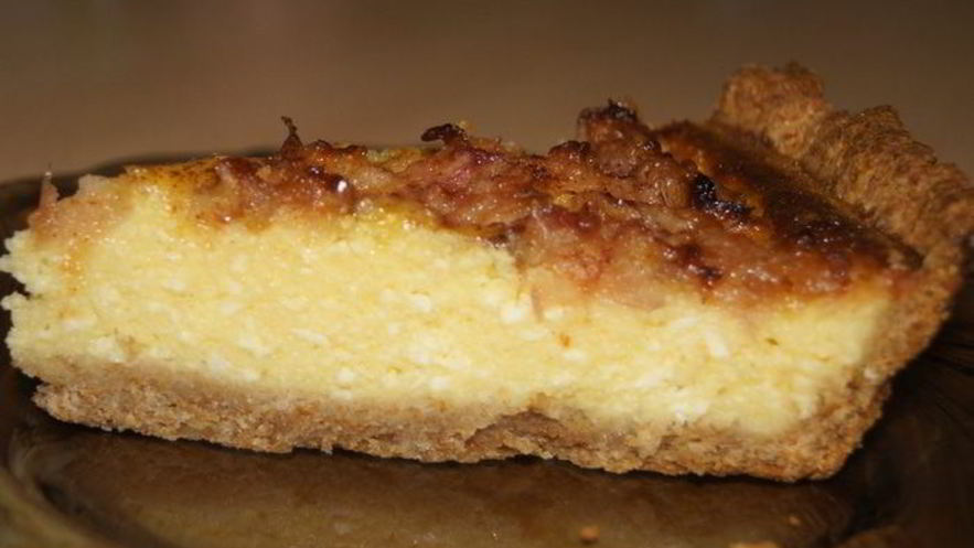 Рецепт ароматного сырника с яблоками