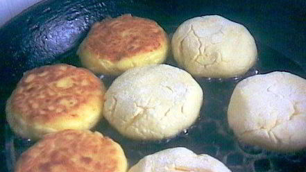 Рецепт сырников без муки и соды