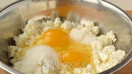 Рецепт сырников из домашнего творога