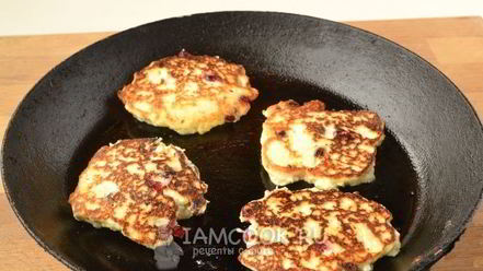 Рецепт сырников из домашнего творога