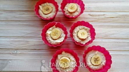 Рецепт сырников с бананом в духовке