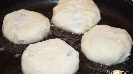 Рецепт сырников с черносливом