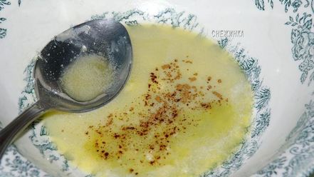 Рецепт сырников с изюмом и маковым соусом по-белорусски