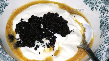 Рецепт сырников с изюмом и маковым соусом по-белорусски