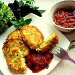 Рецепт Сырников с кабачками и зеленью