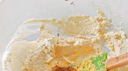 Рецепт сырников с кукурузной мукой и вареньем